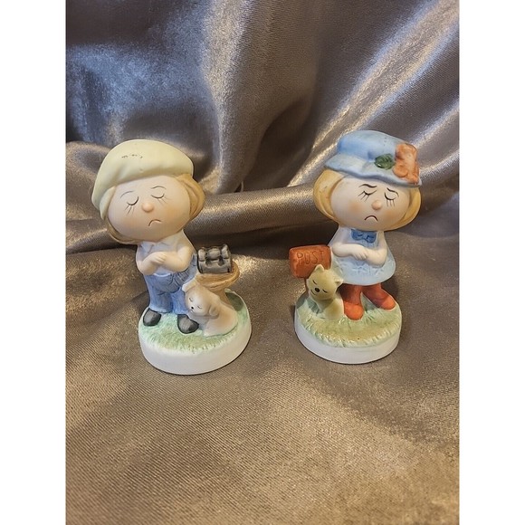 CAT Other - Vintage Japan Ceramic Boy With Dog And Girl With Cat Figurines